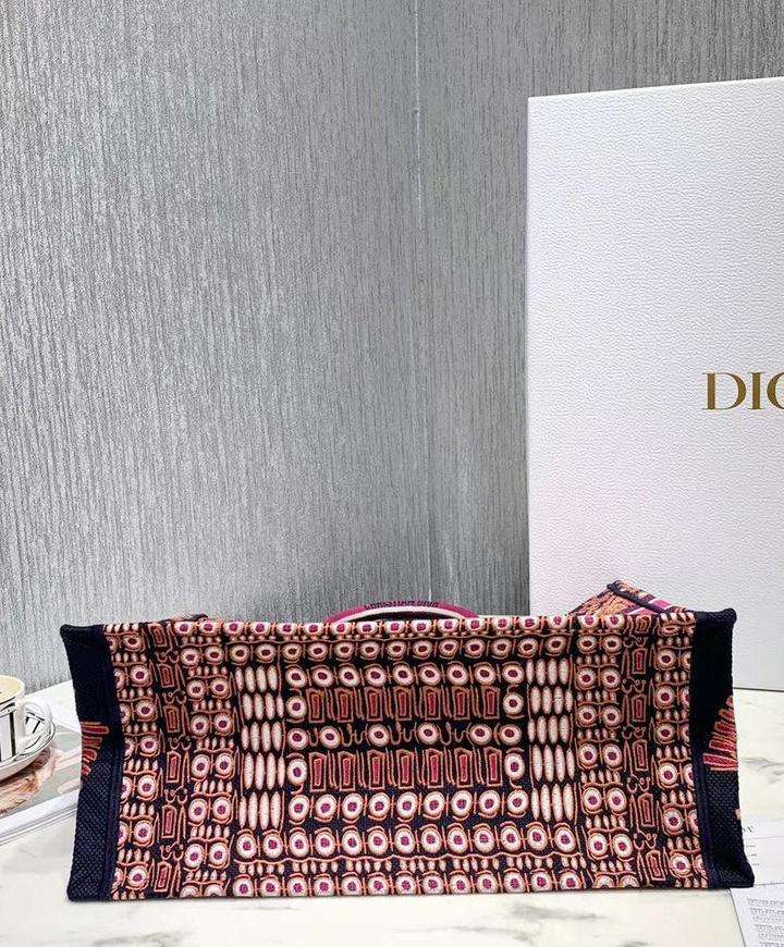 CHRISTIAN DIOR - HANBAG